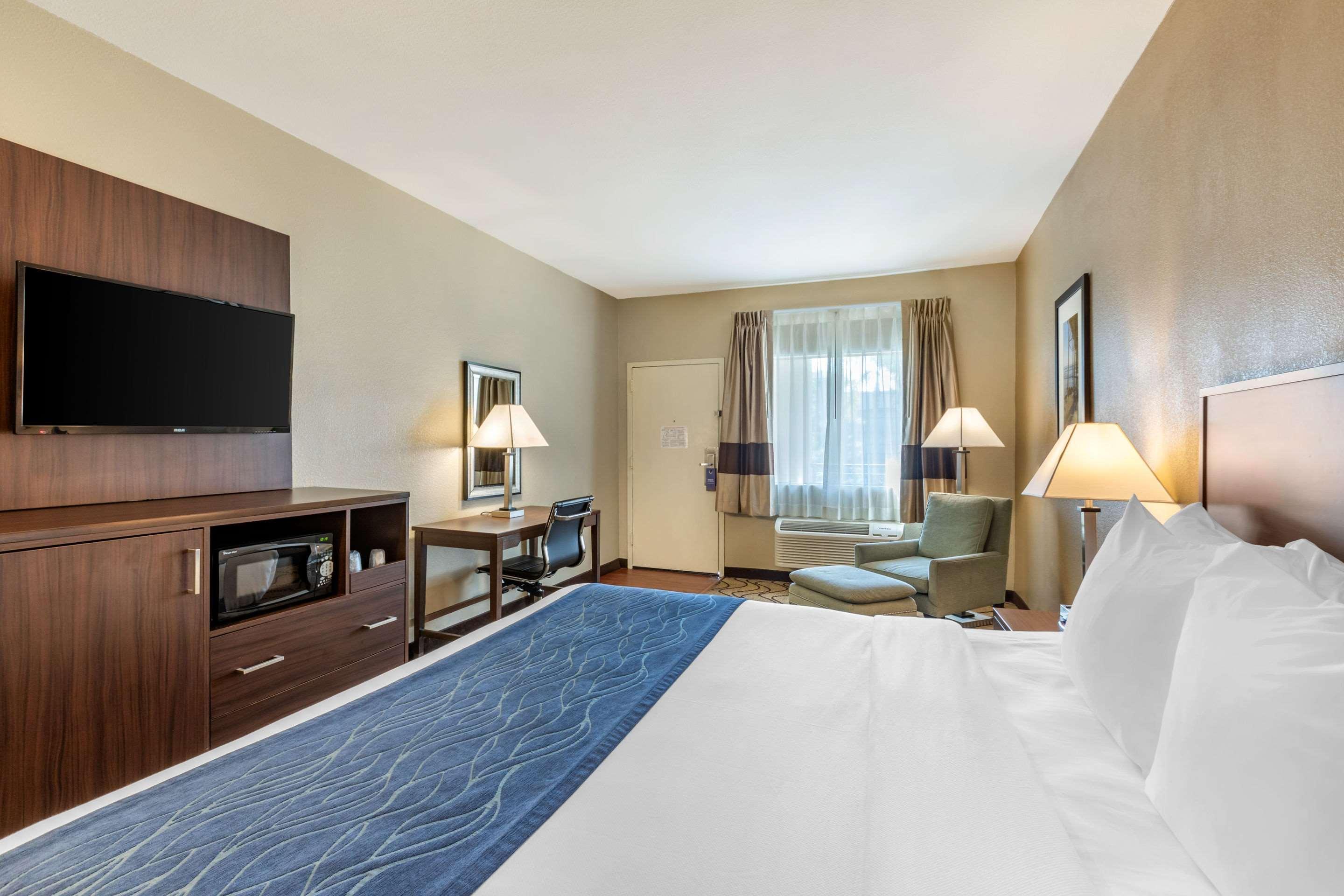 Comfort Inn & Suites Orange County John Wayne Airport Santa Ana Eksteriør billede