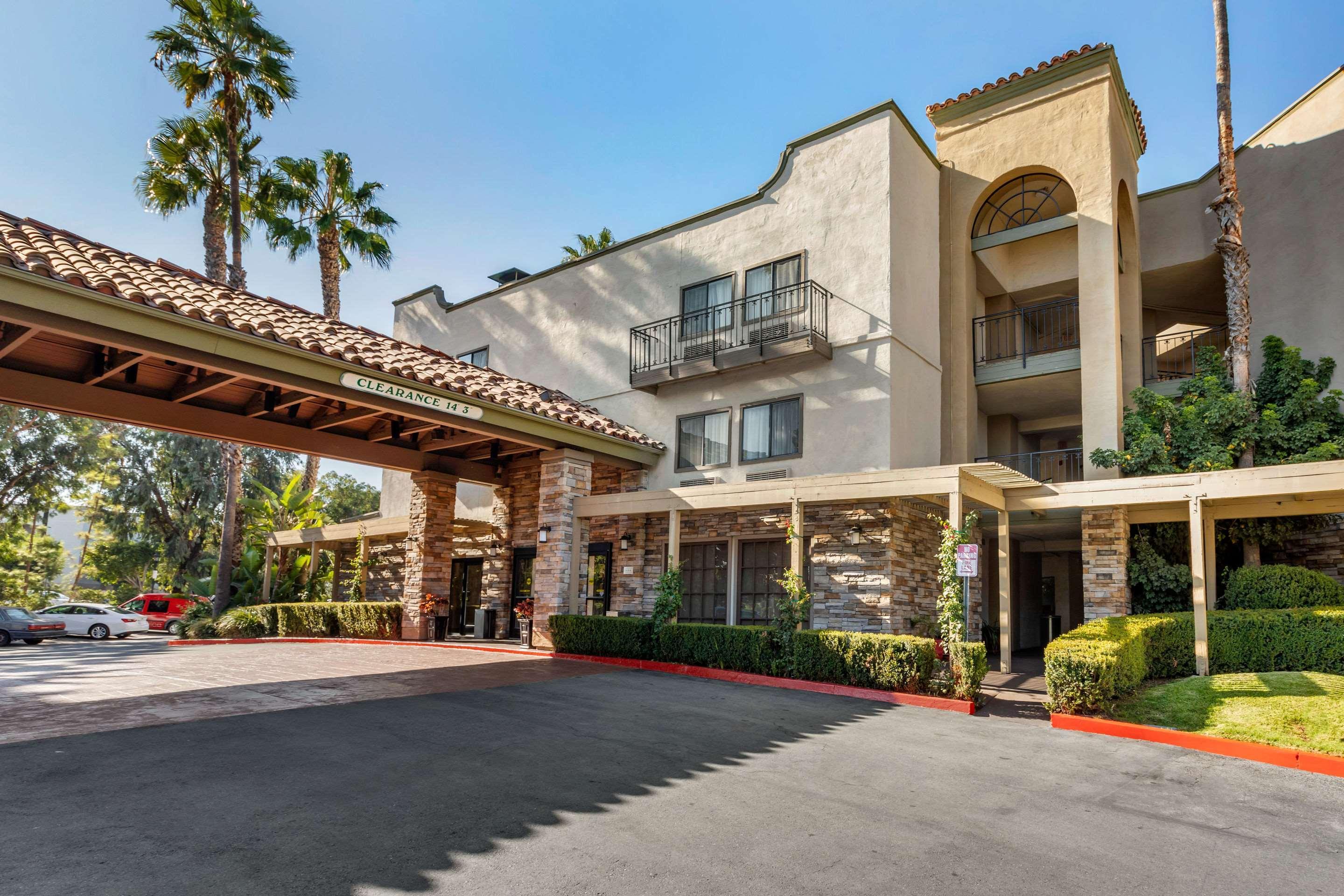 Comfort Inn & Suites Orange County John Wayne Airport Santa Ana Eksteriør billede