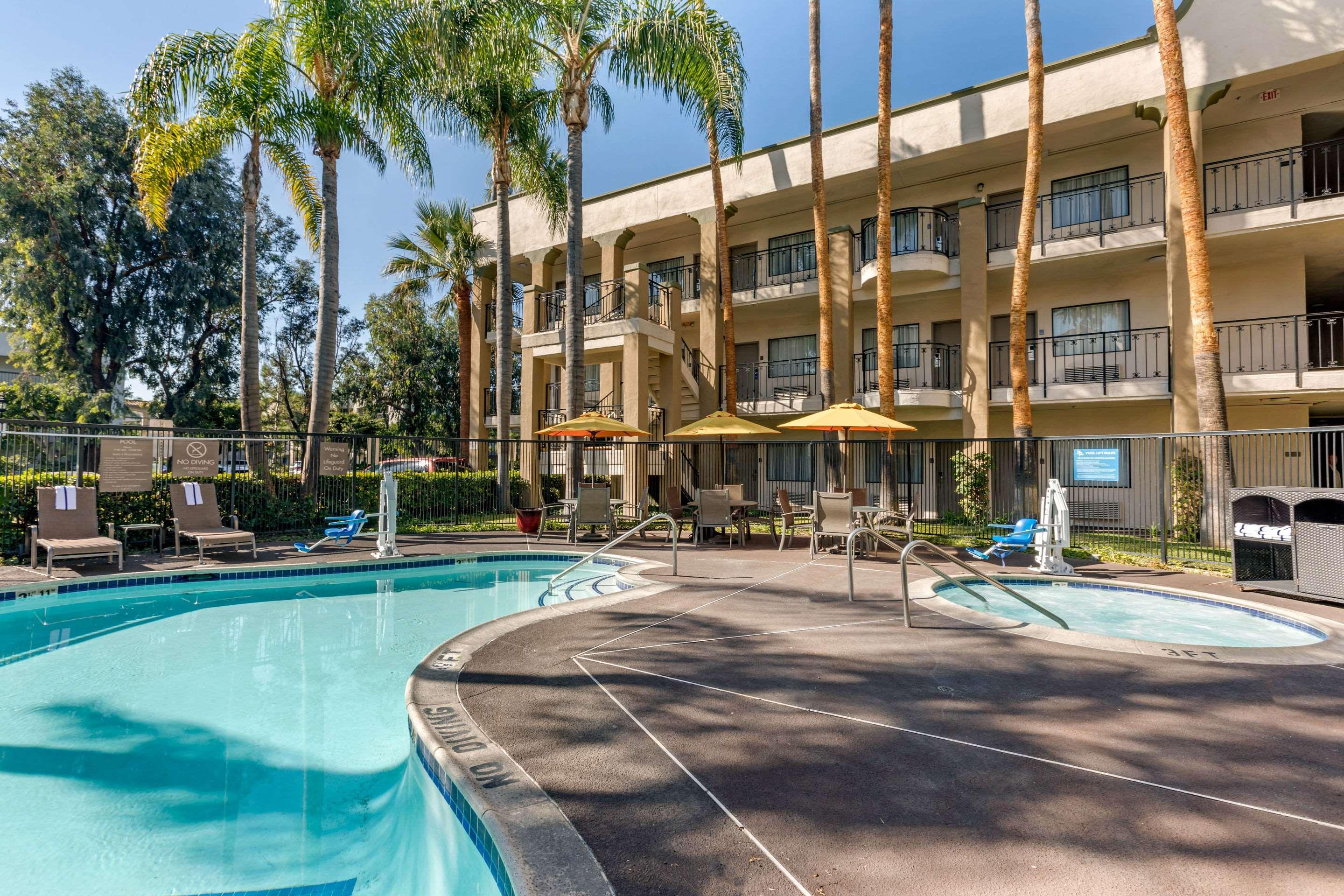 Comfort Inn & Suites Orange County John Wayne Airport Santa Ana Eksteriør billede