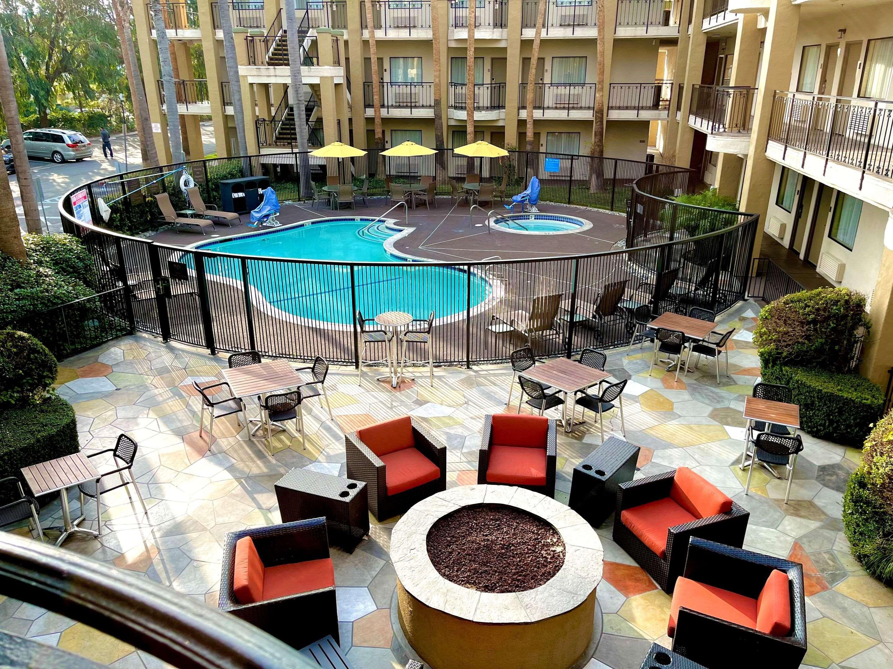 Comfort Inn & Suites Orange County John Wayne Airport Santa Ana Eksteriør billede
