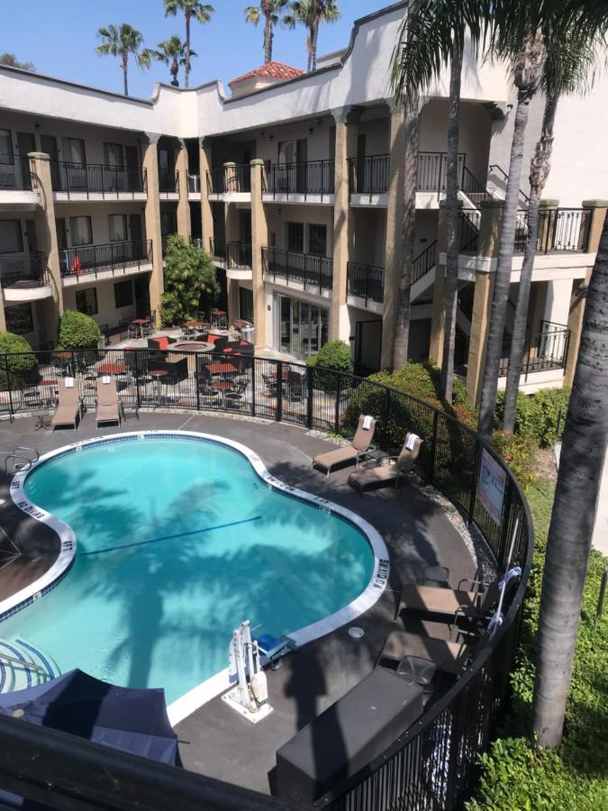 Comfort Inn & Suites Orange County John Wayne Airport Santa Ana Eksteriør billede