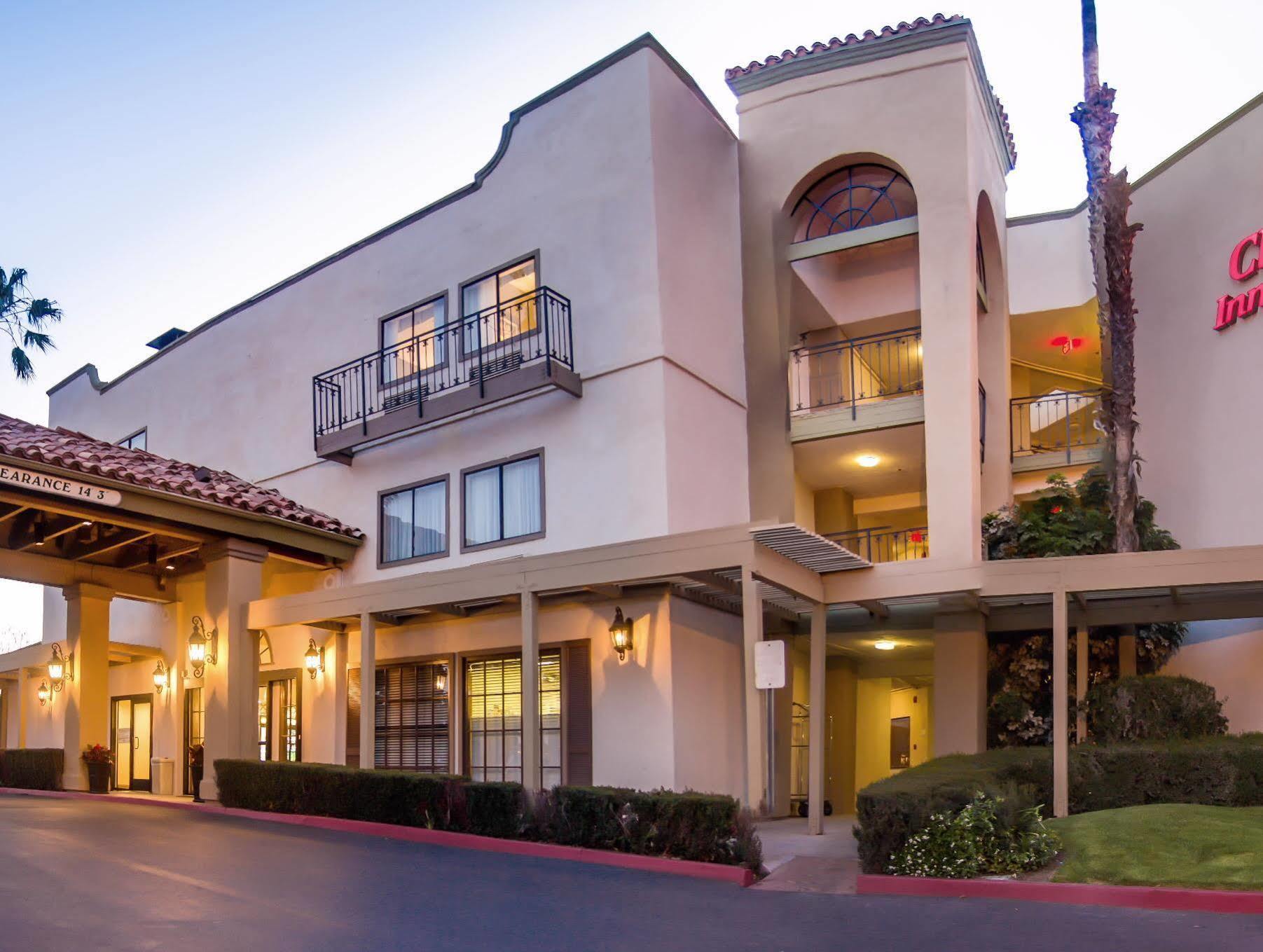 Comfort Inn & Suites Orange County John Wayne Airport Santa Ana Eksteriør billede